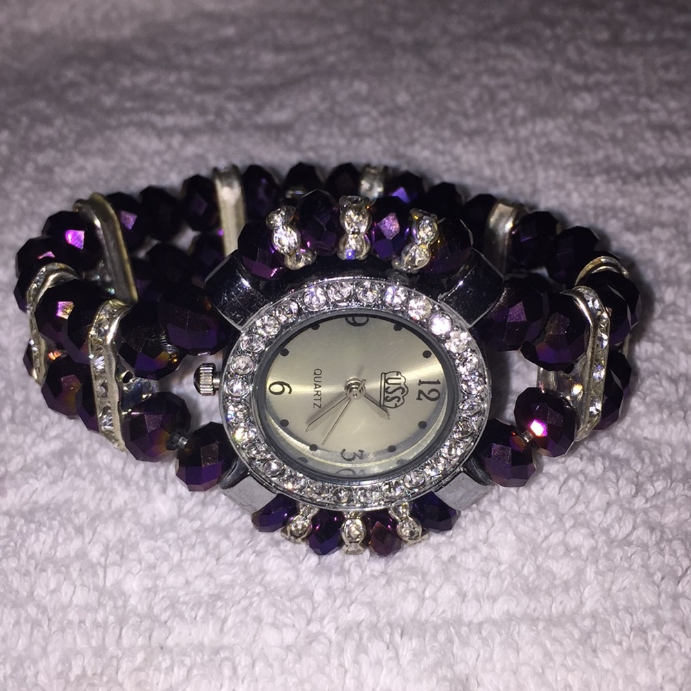 Stainless steel Bracelet watch.